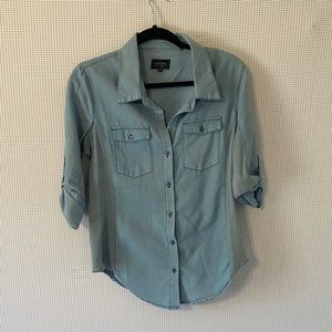 Size XL Cisono denim quarter sleeve top